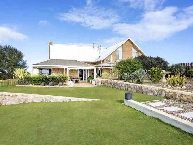 House For Sale in City Of Greater Geraldton, Western Australia