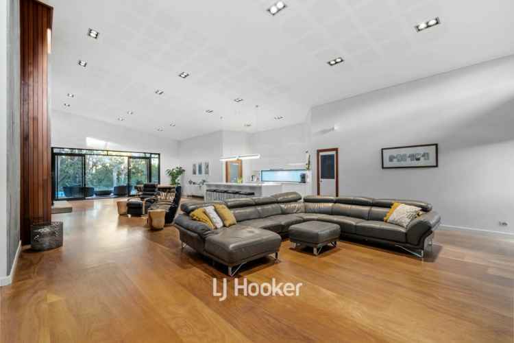 Luxury Home in Gelorup with Theatre Room, Wine Cellar, and Pool