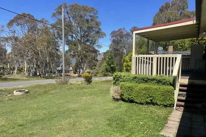 House For Sale in Snowy Monaro Regional Council, New South Wales