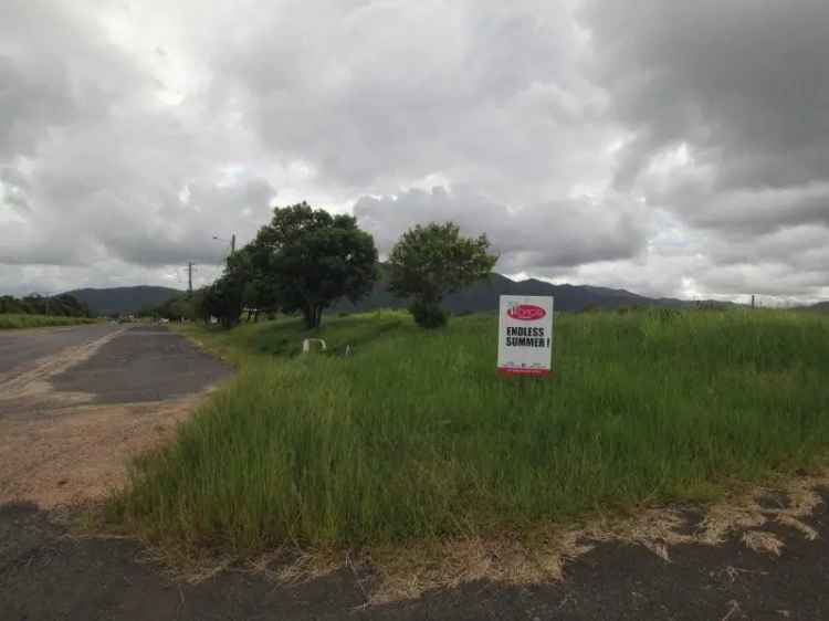 Commercial Land with Main Road Frontage !