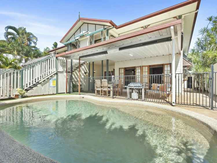 Apartment For Sale in Cairns, Queensland