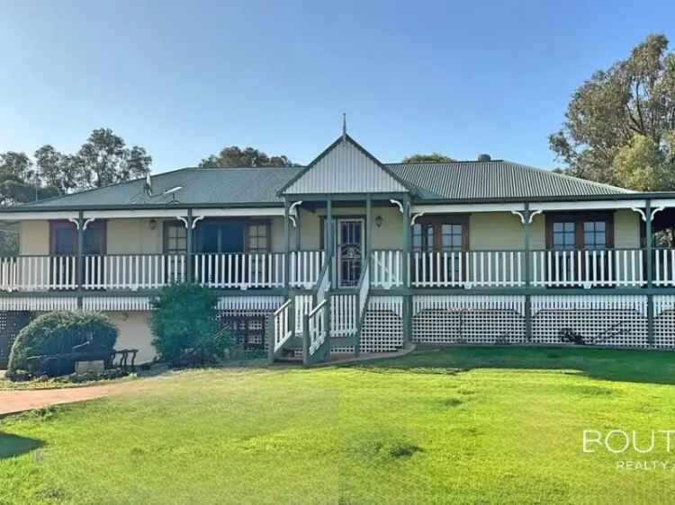 House For Sale in Port Denison, Western Australia