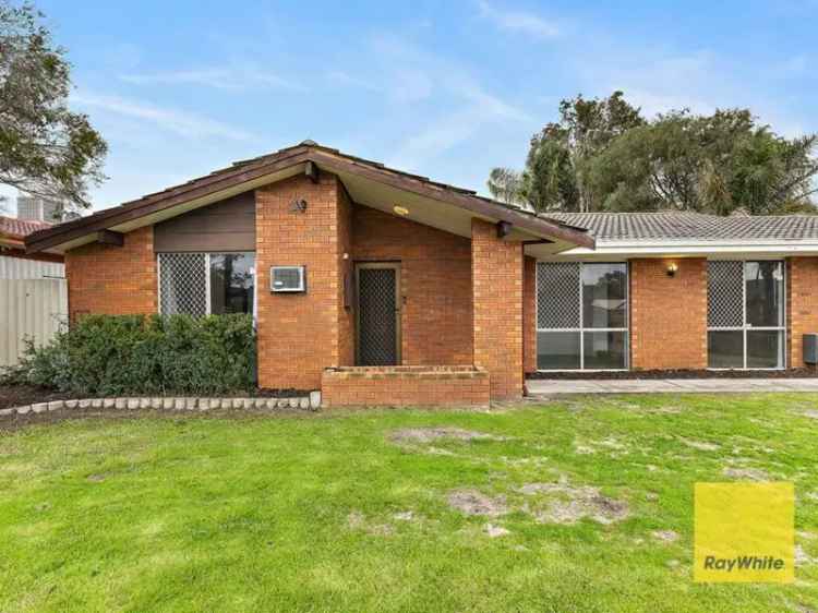 House For Sale in City of Gosnells, Western Australia