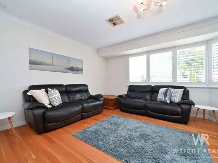 4 Bedroom Family Home in Woodvale with Pool and Entertaining Area