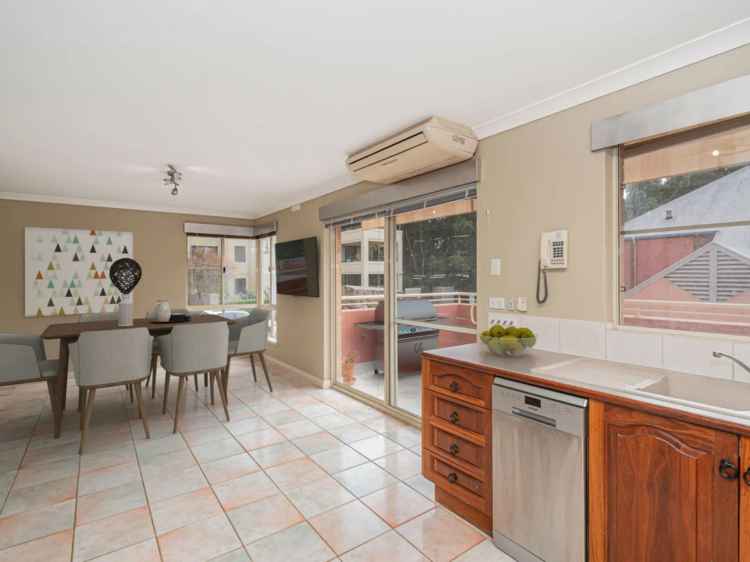 House For Sale in Perth, Western Australia