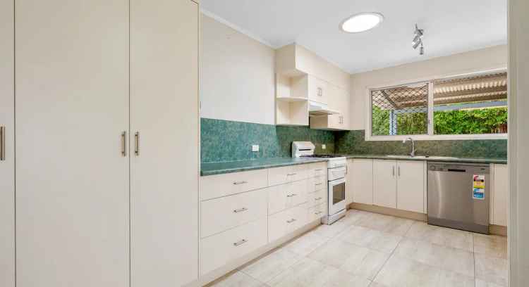 House For Sale in Gladstone, Queensland