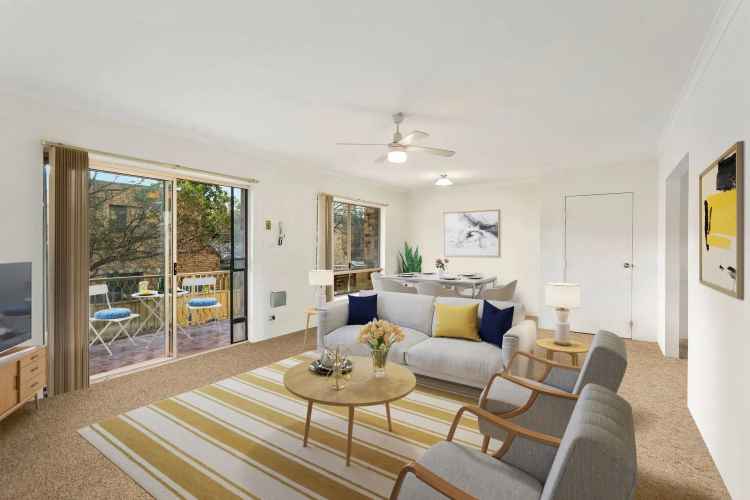 Spacious East Corrimal Apartment with Escarpment Views