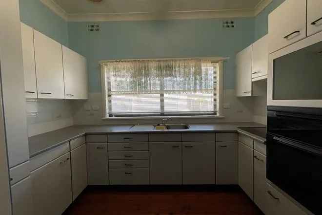 House For Rent in Muswellbrook, New South Wales