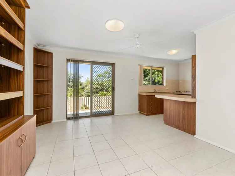 House For Rent in City of Cockburn, Western Australia