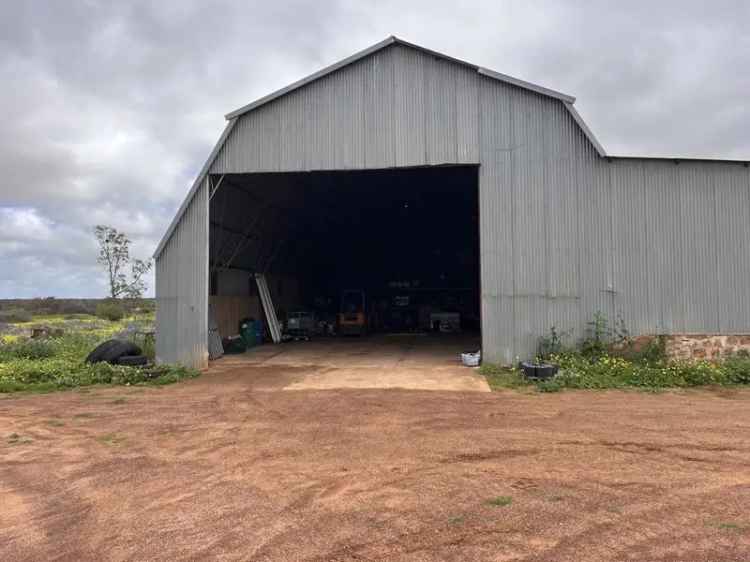 5 Title Property Package with Industrial Sheds & House in Pindar