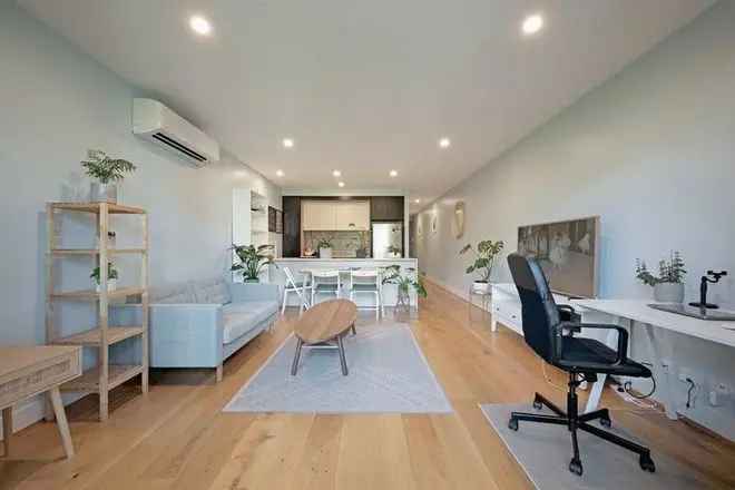 Apartment For Sale in North Canberra, Australian Capital Territory