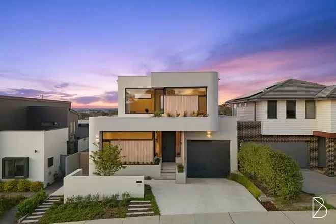 House For Sale in Canberra, Australian Capital Territory