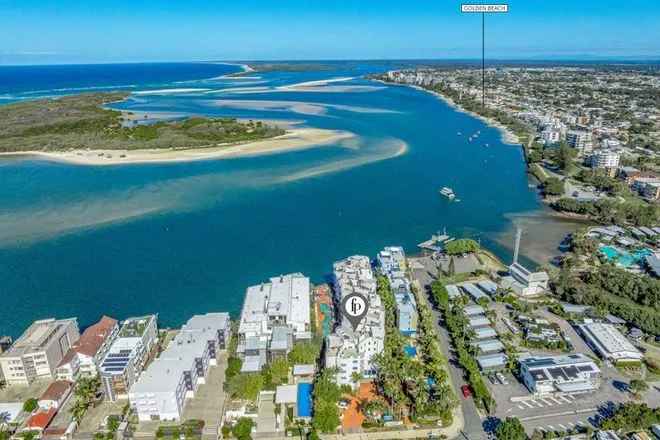 Waterfront Unit with Stunning Views in Caloundra