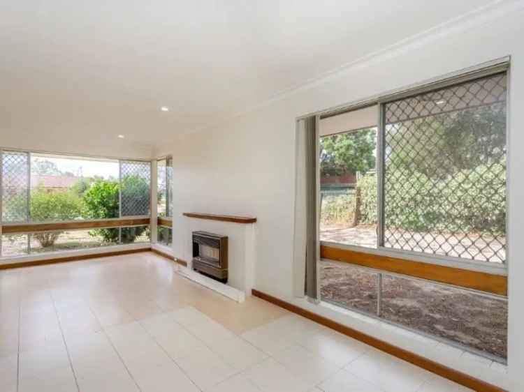 House For Rent in Kelmscott, Western Australia