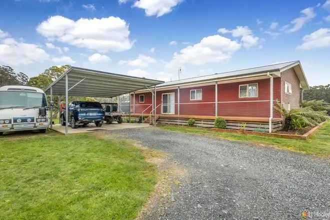 House For Sale in Ulverstone, Tasmania