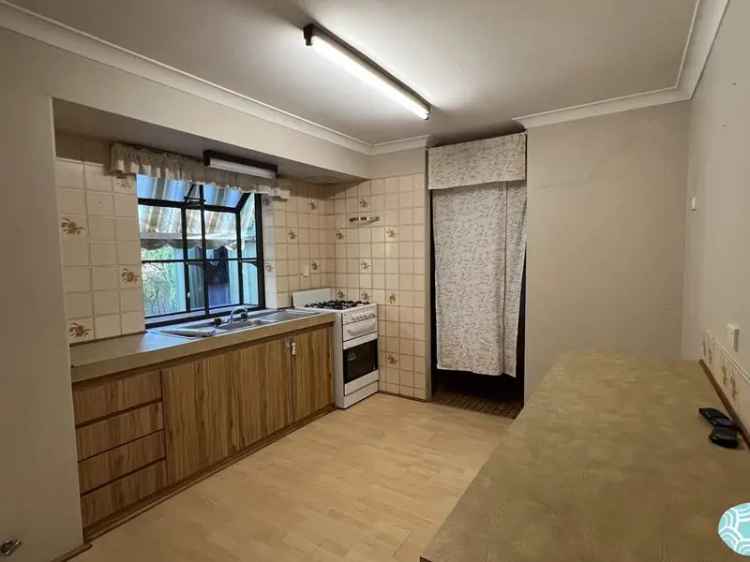 House For Rent in Rockingham, Western Australia