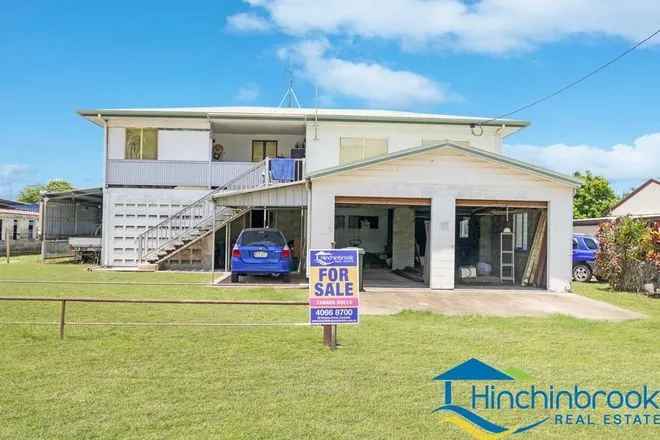 House For Sale in Cardwell, Queensland