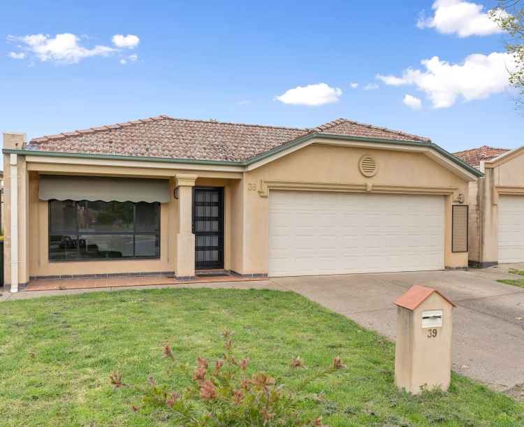 Beautiful Home in Central Wagga