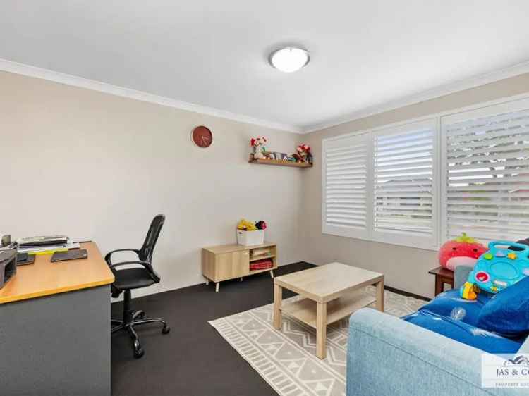 House For Sale in Baldivis, Western Australia