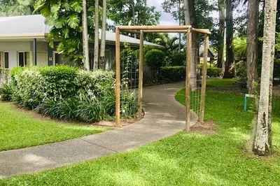 Apartment For Rent in Cairns, Queensland