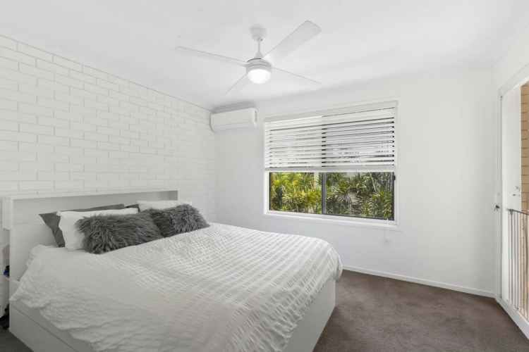 Apartment For Sale in Gold Coast City, Queensland