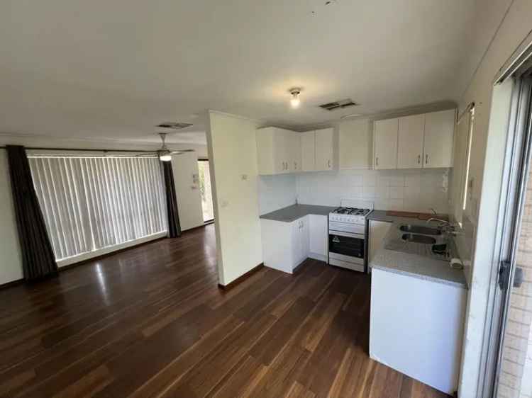 House For Rent in City of Gosnells, Western Australia