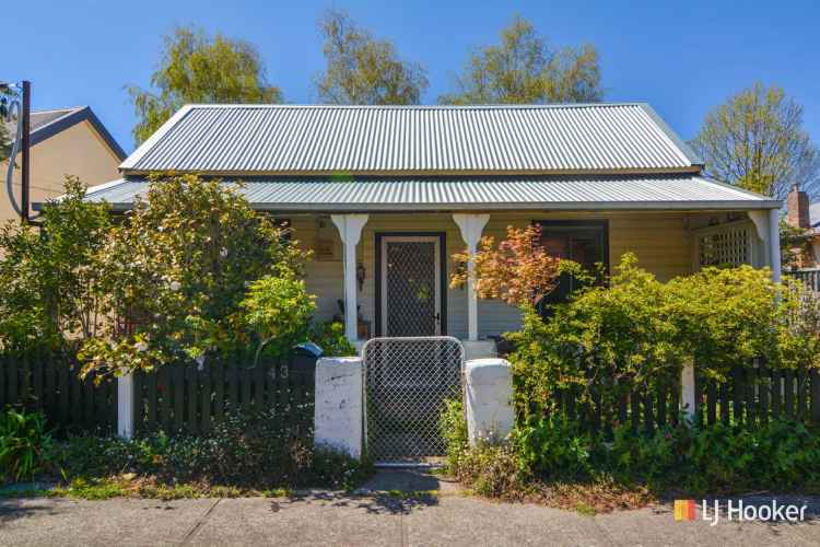 House For Sale in Lithgow, New South Wales