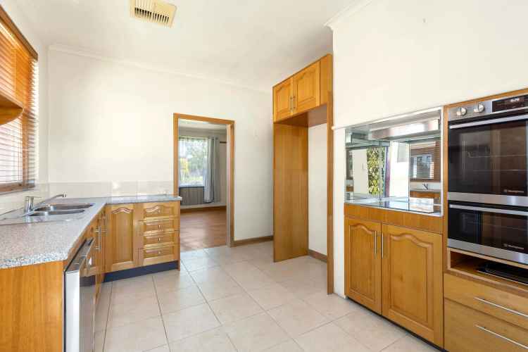 Charming Cottage for Lease in Queanbeyan