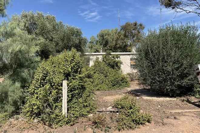 3105 Square Metres Land for Sale in Kadina