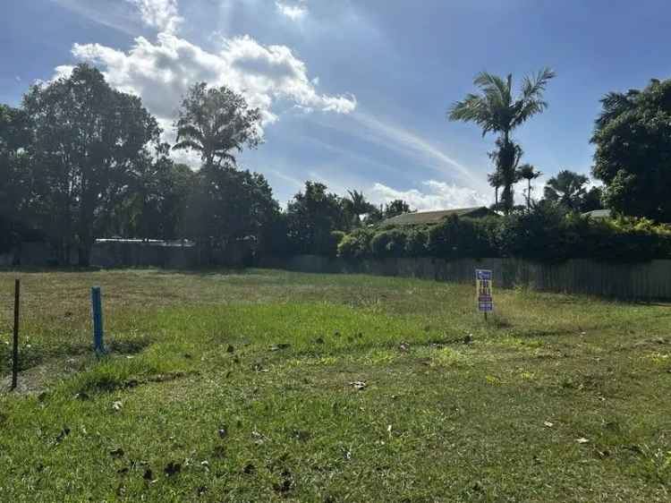 Great Position - 805m2 vacant land