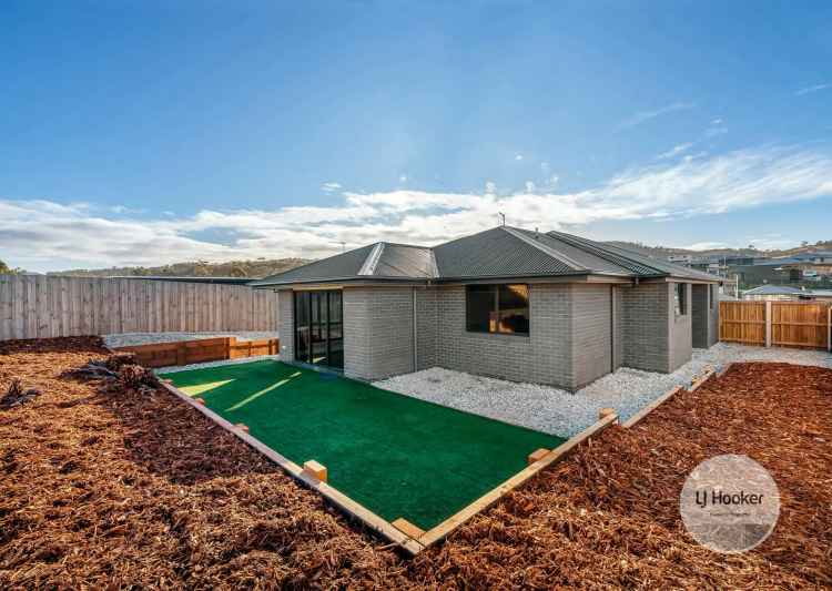 House For Sale in Hobart, Tasmania