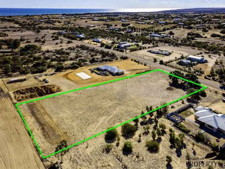 Land For Sale in Shire Of Chapman Valley, Western Australia