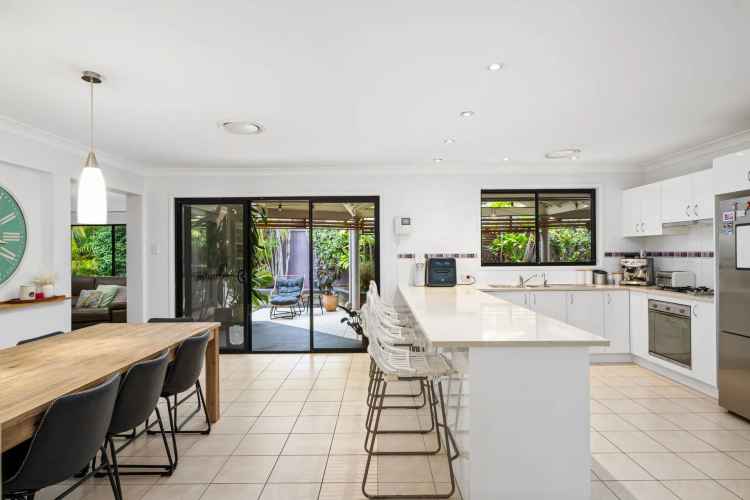 Stunning Single Level Home in Bateau Bay Near Beach and Amenities