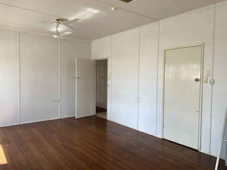 6 Laver Street, Moranbah QLD 4744 - House For Lease