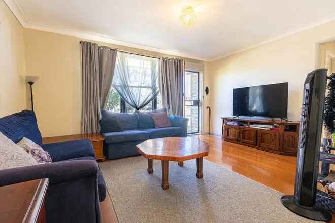 House For Sale in Albury, New South Wales