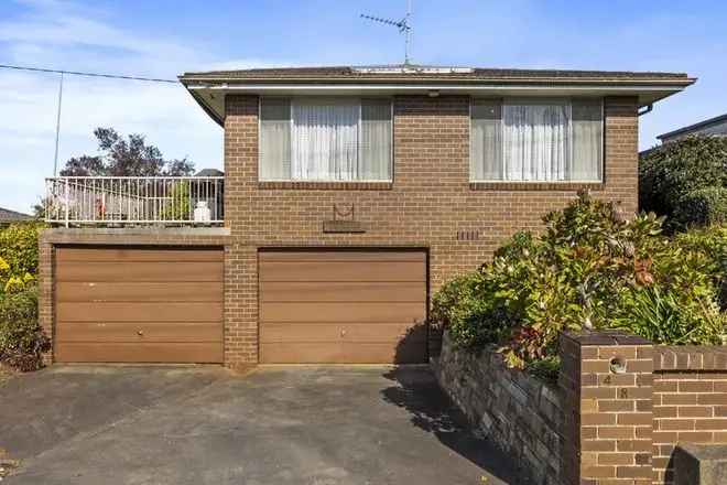 Brick Veneer Home with Stunning Gardens on 698m2 Block