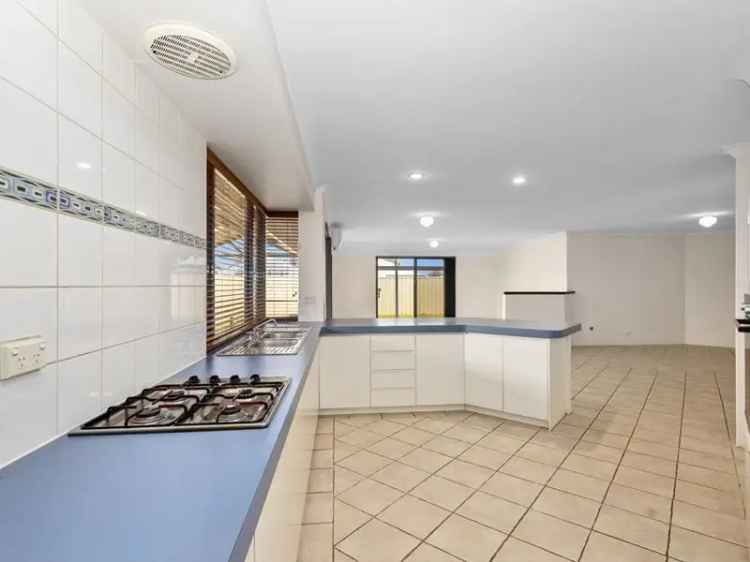 House For Sale in City of Canning, Western Australia