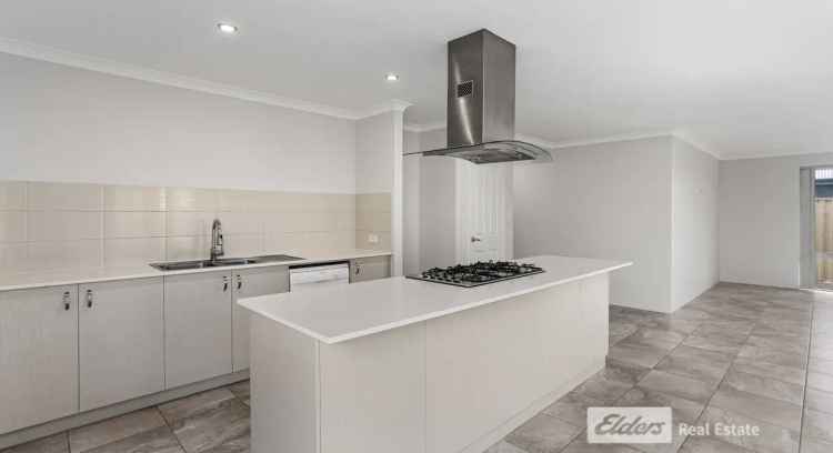 House For Rent in Shire Of Capel, Western Australia