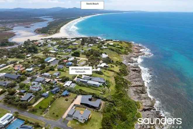 Waterfront Property in Falmouth, Tasmania with Over 2,500sqm of Land