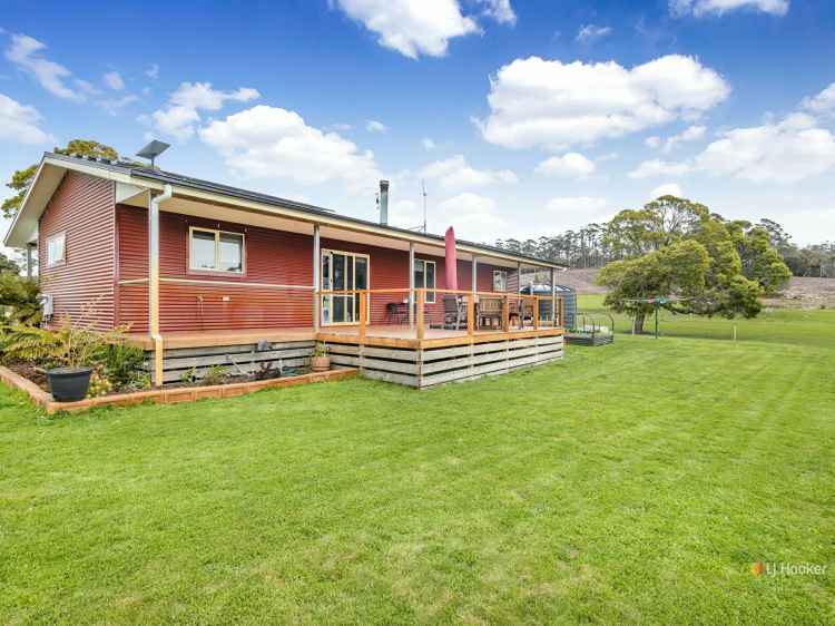 House For Sale in Central Coast, Tasmania