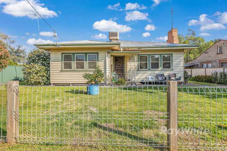 Charming Weatherboard Home with 3 Bedrooms plus study, Cozy Living Spaces, and Room to Expand