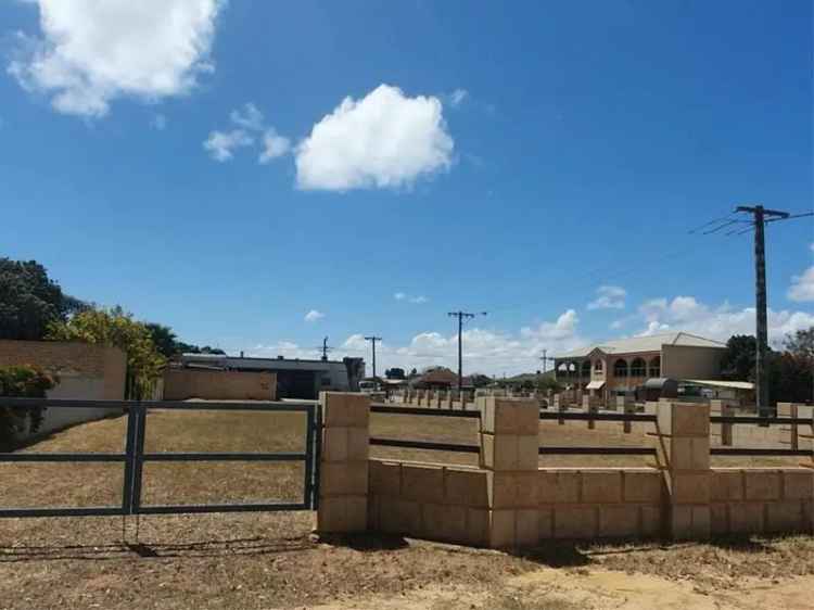 Land For Sale in Geraldton, Western Australia