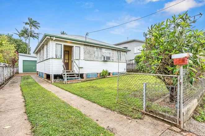 House For Sale in Cairns, Queensland