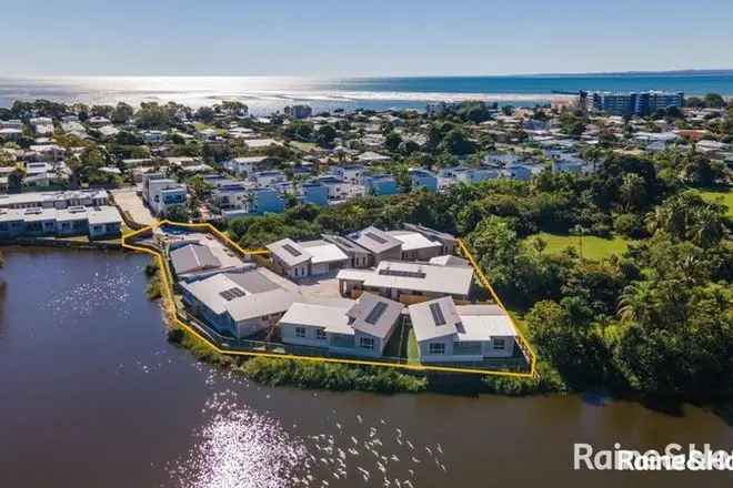 Villa For Sale in Hervey Bay, Queensland