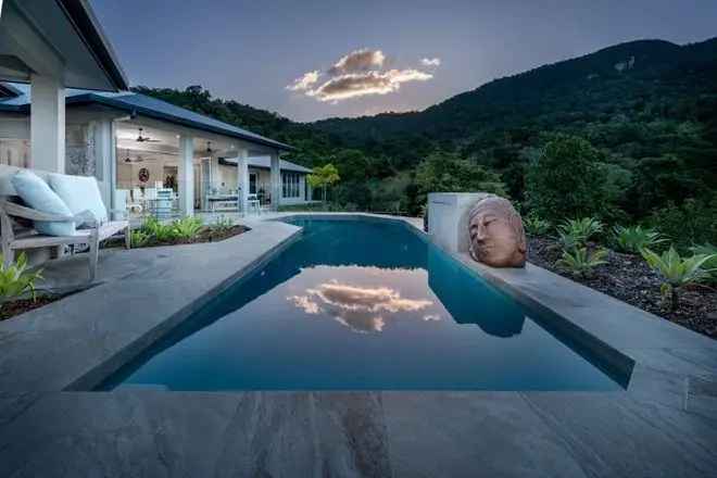 House For Sale in Cairns, Queensland