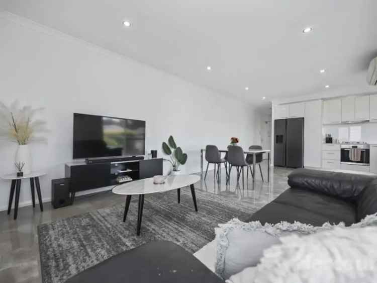 Apartment For Sale in City of Stirling, Western Australia