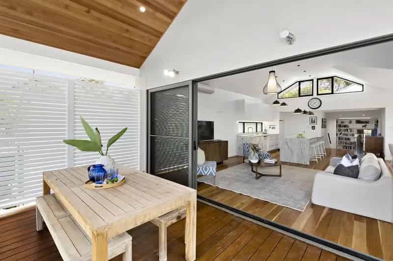 Lease Contemporary Haven with Pool and Entertaining Areas in Seaforth