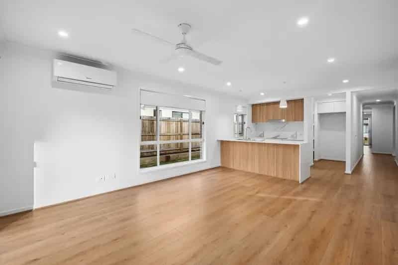 Real Estate For Lease - 33 Sawmill Drive - Greenbank , QLD