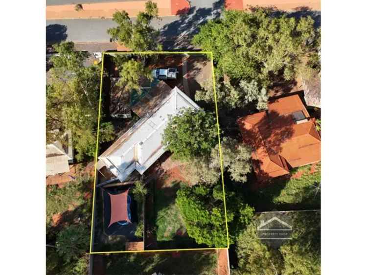 3 Bedroom House with Pool Large Block South Hedland