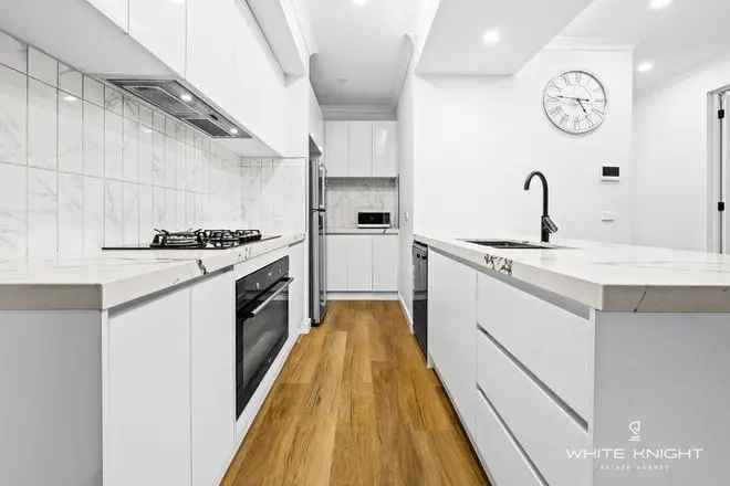 House For Sale in Melbourne, Victoria